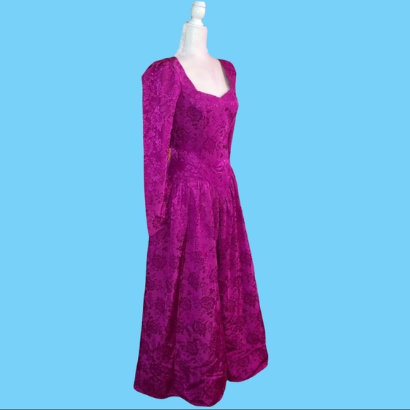 Vintage Formal Occasion Dress - Picture 3 of 11